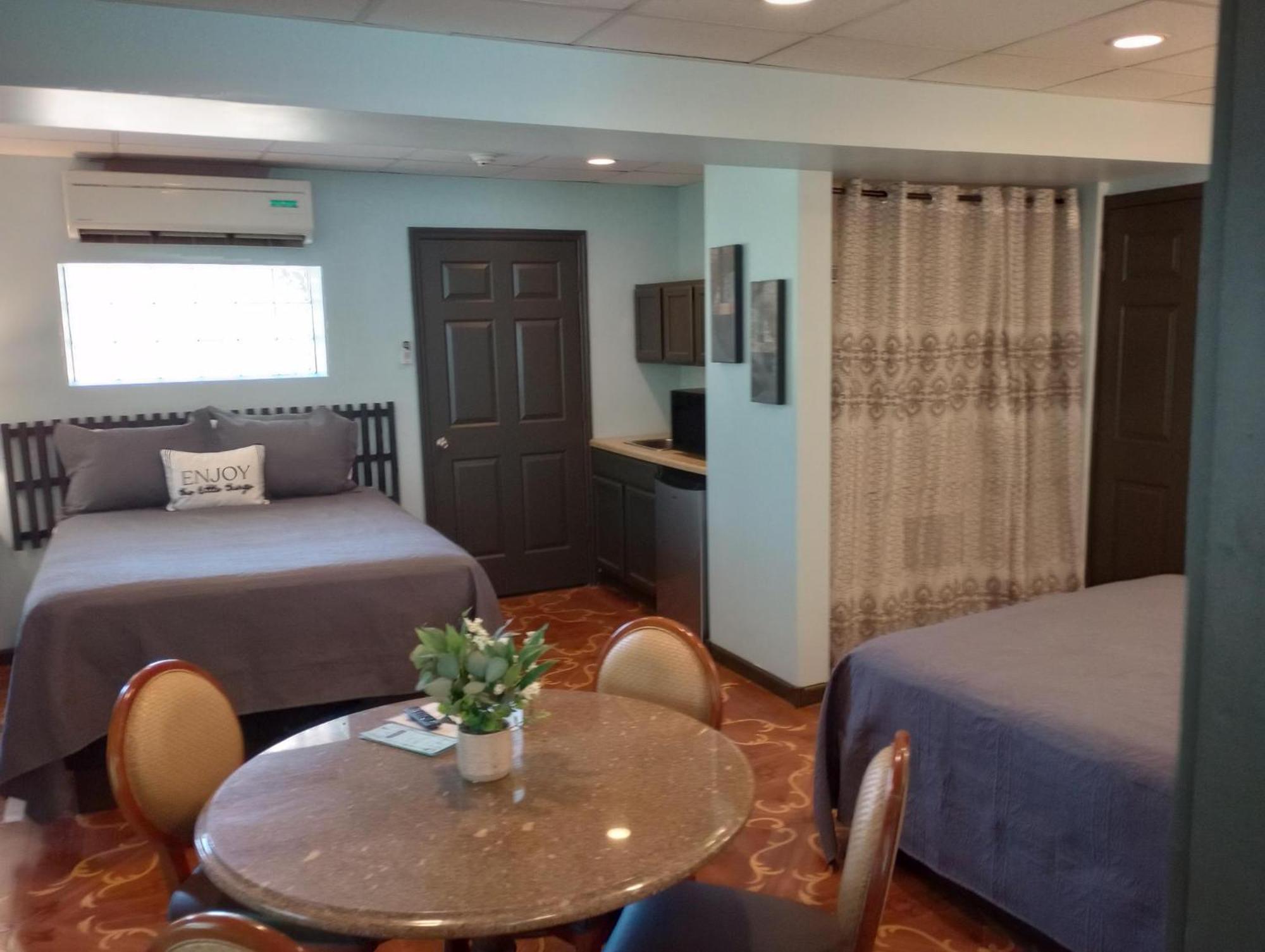 Elk River Hotel & Cafe Sutton Εξωτερικό φωτογραφία