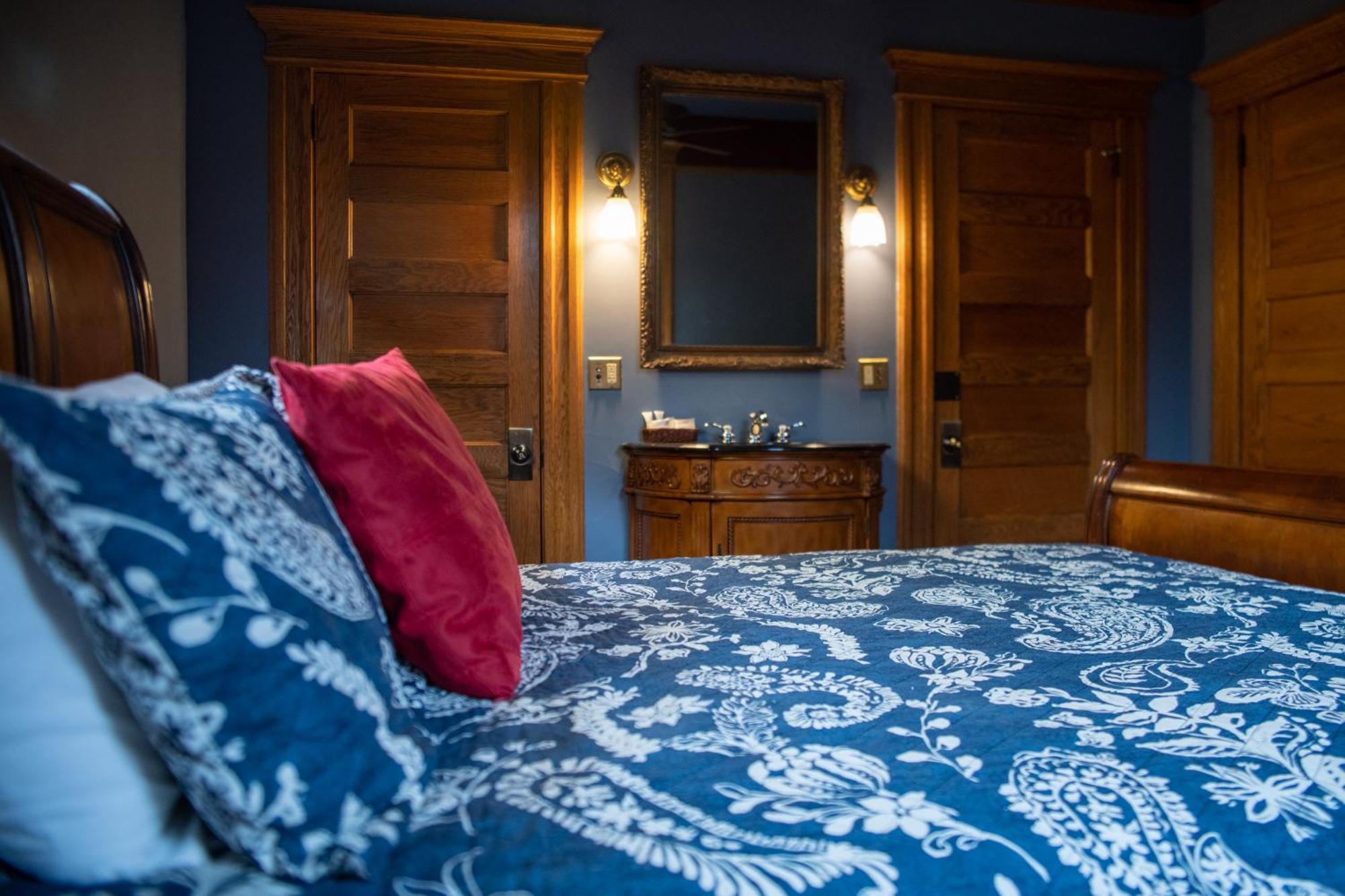 Elk River Hotel & Cafe Sutton Εξωτερικό φωτογραφία